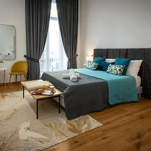 Downtown Napoli - E Si Nun Canto Moro Bed and breakfast