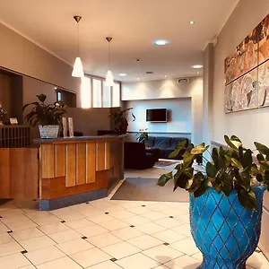 *** Hotel Delfina Italia